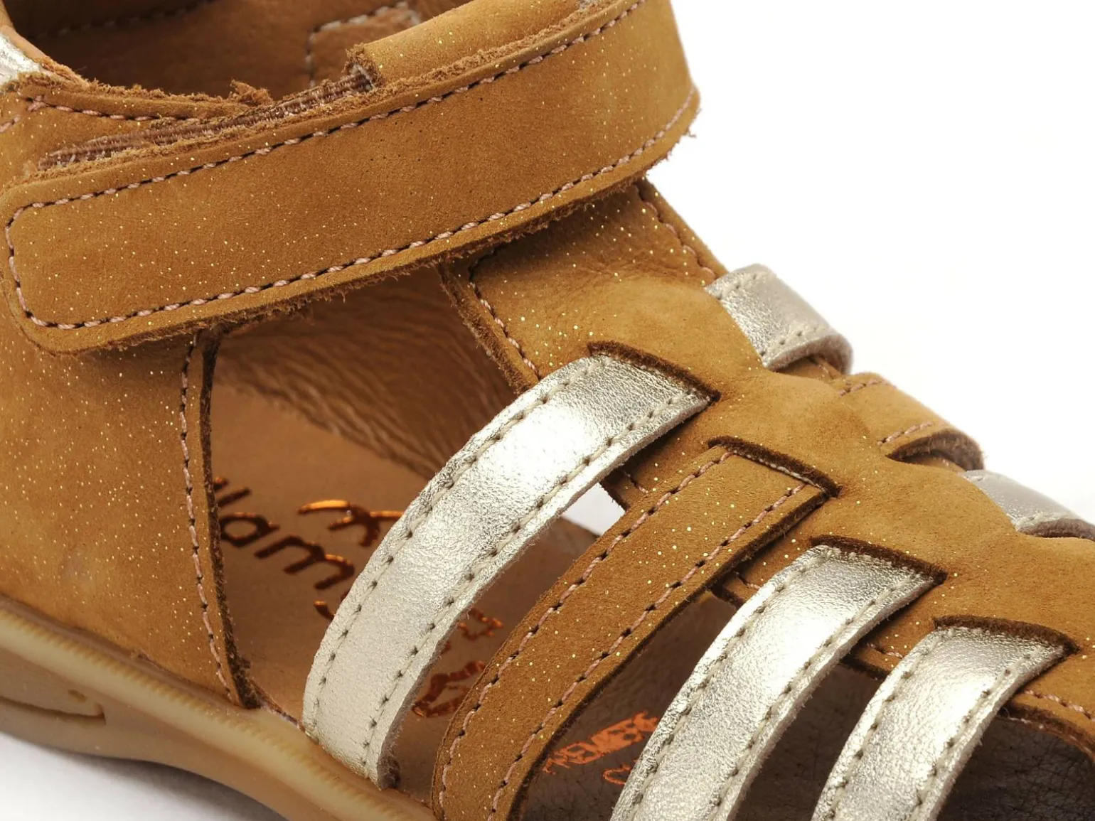 Bellamy BABY MARCHE PAILLETTE Marron Sandales Fille