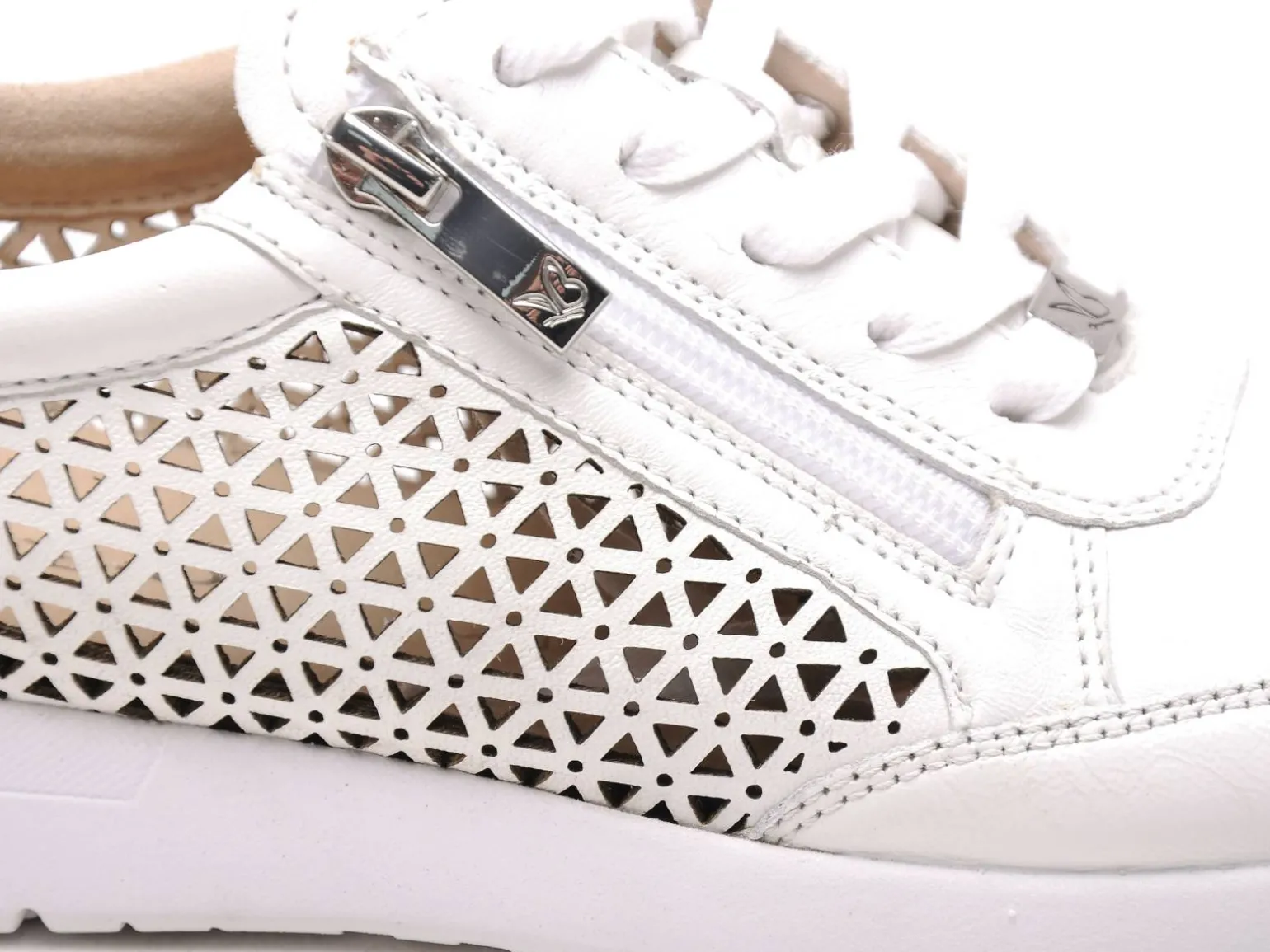 Caprice 23550 42 Blanc Baskets Basses Femme