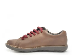Chacal 7200 Marron Baskets Basses Femme