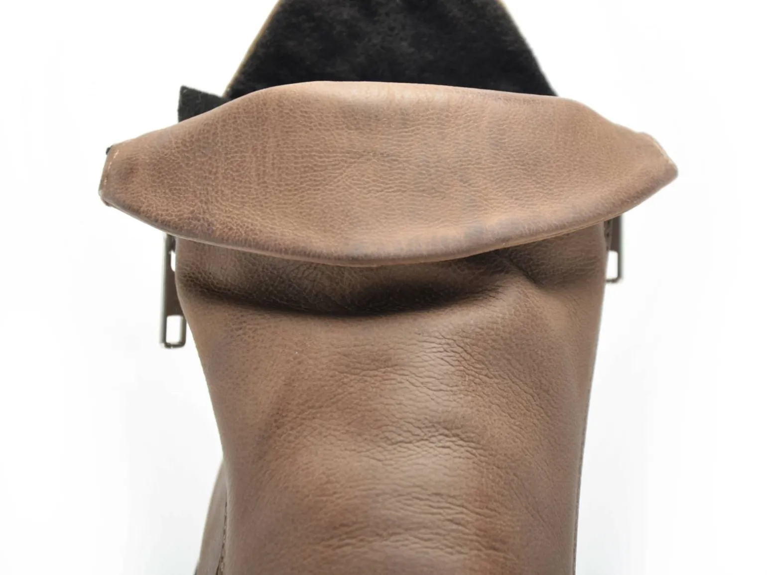 Chacal 7237 Marron Boots et Bottines Plates Femme