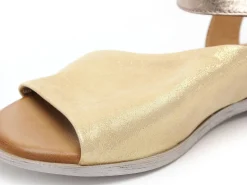 Coco Abricot MALBO Or Sandales Plates Femme
