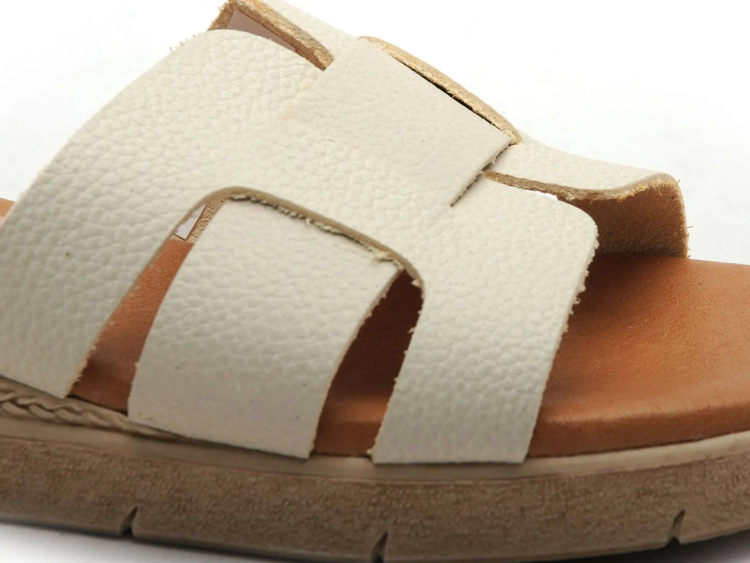 Eva Frutos 5263 Beige Mules et Sabots Plats Femme