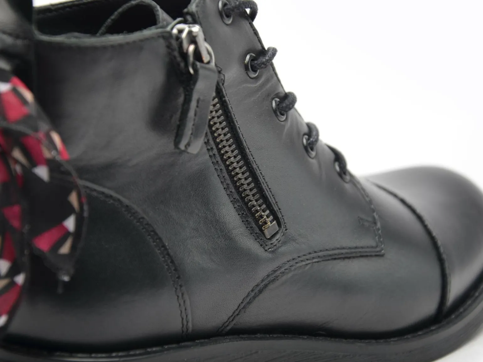 Favela Fly 2502 BELEM Noir Boots et Bottines Plates Femme