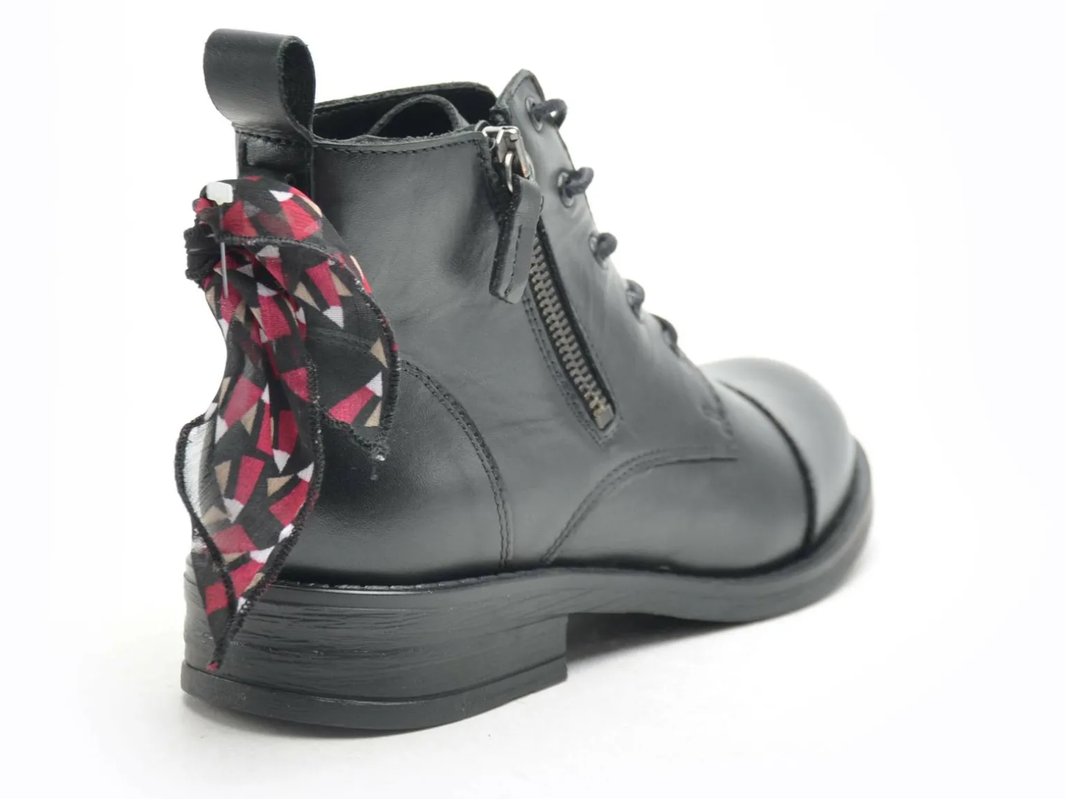 Favela Fly 2502 BELEM Noir Boots et Bottines Plates Femme