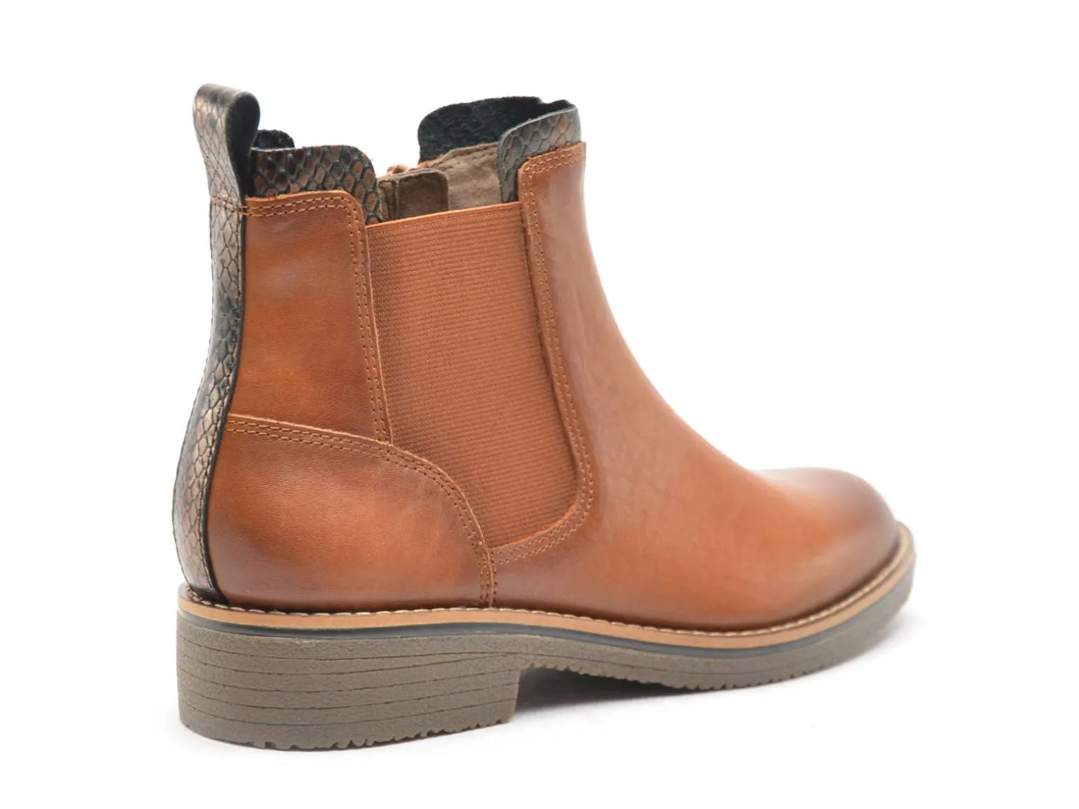 Fugitive GENOI Marron Boots et Bottines Plates Femme
