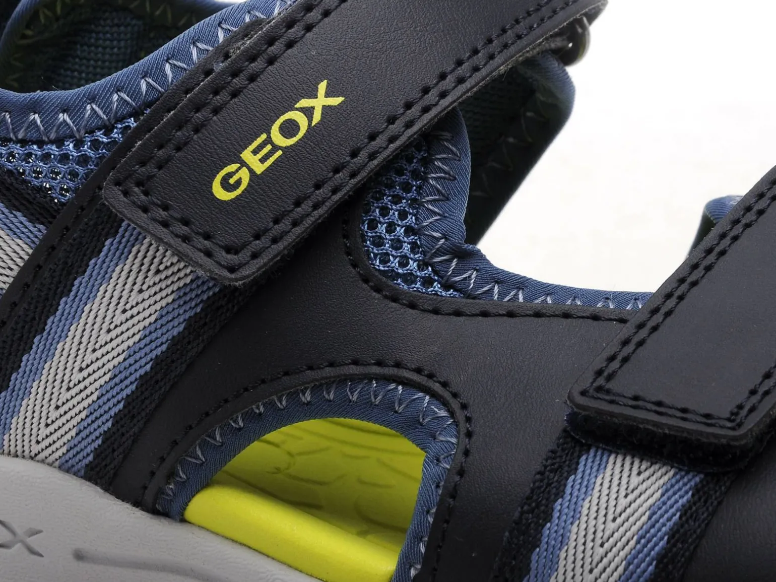 Geox J VANIETT BOY J555XB Bleu Sandales Garçon