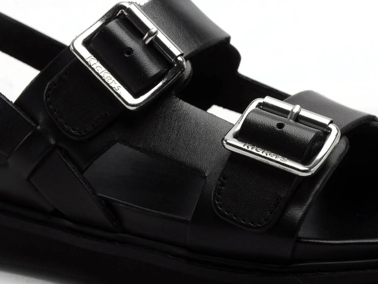 Kickers NEOSUMMER Noir Sandales Plates Femme