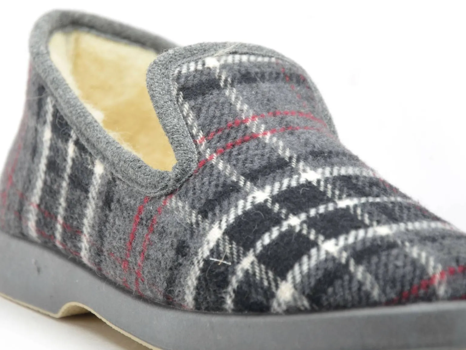 La Maison De L Espadrille Charentaises 7672 8 Gris Chaussons Homme