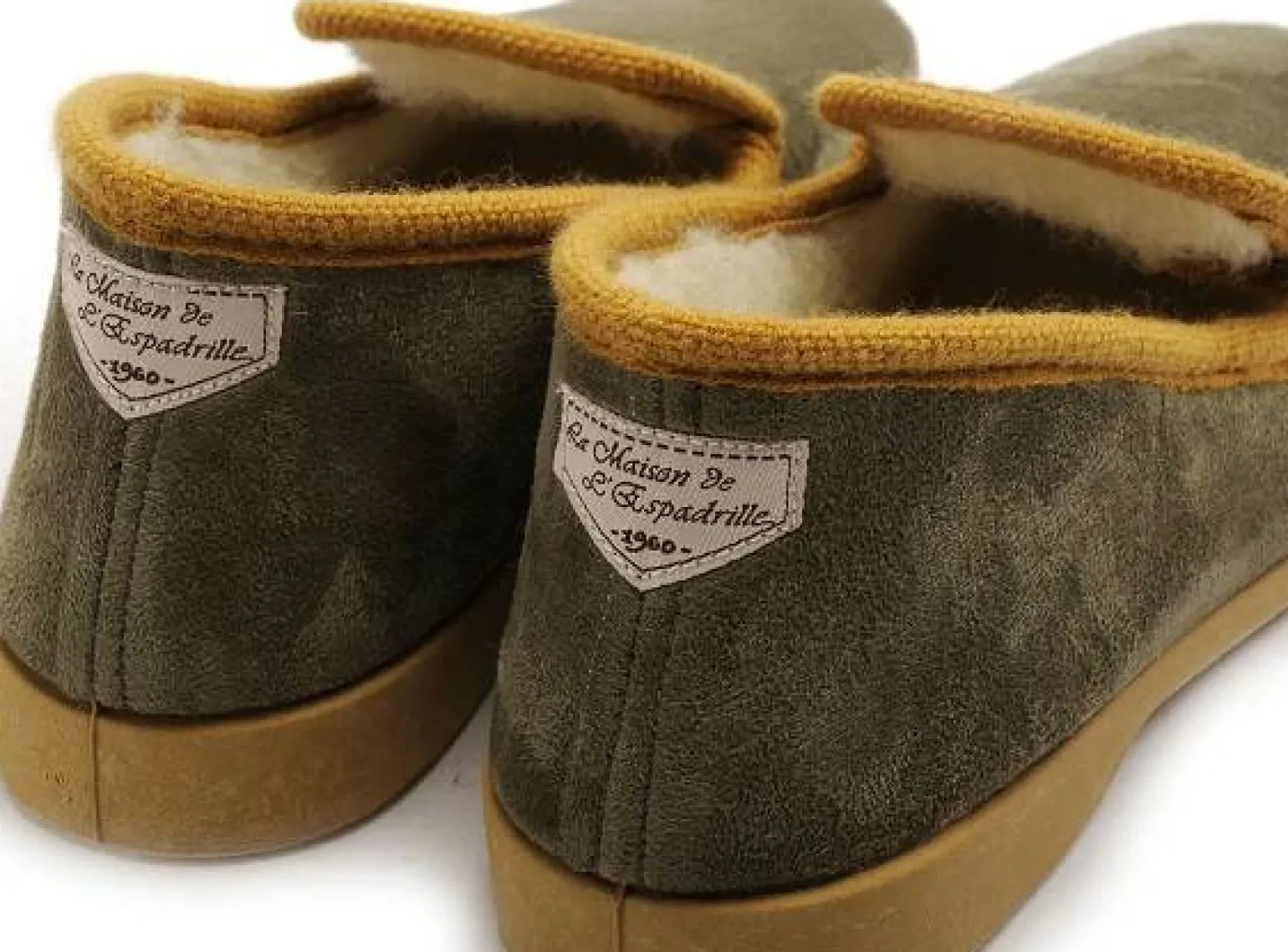 La Maison De L Espadrille Charentaises 7812 7 Kaki Chaussons Homme