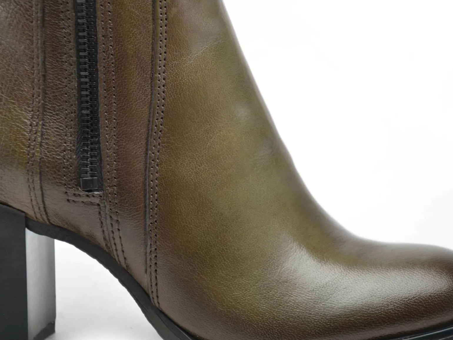 Mjus P26208 Vert Boots et Bottines à Talons Femme