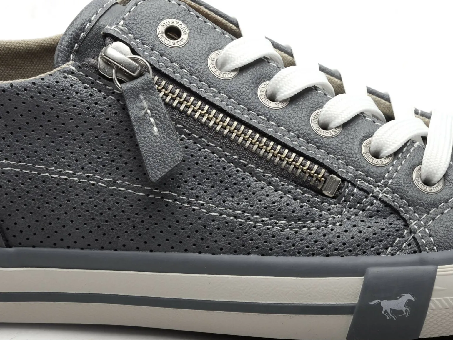 Mustang 11463169 Bleu Baskets Basses Femme