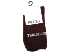 Pieces CHAUSSETTES PCSEBBY LONG GLITTER Bordeaux Chaussettes Femme