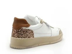Play One MALAKU 7 Blanc Baskets Basses Femme