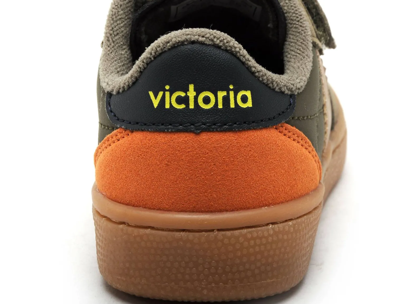 Victoria 1256106 OSLO VELCRO EFECTO PIEL Kaki Baskets Basses Garçon